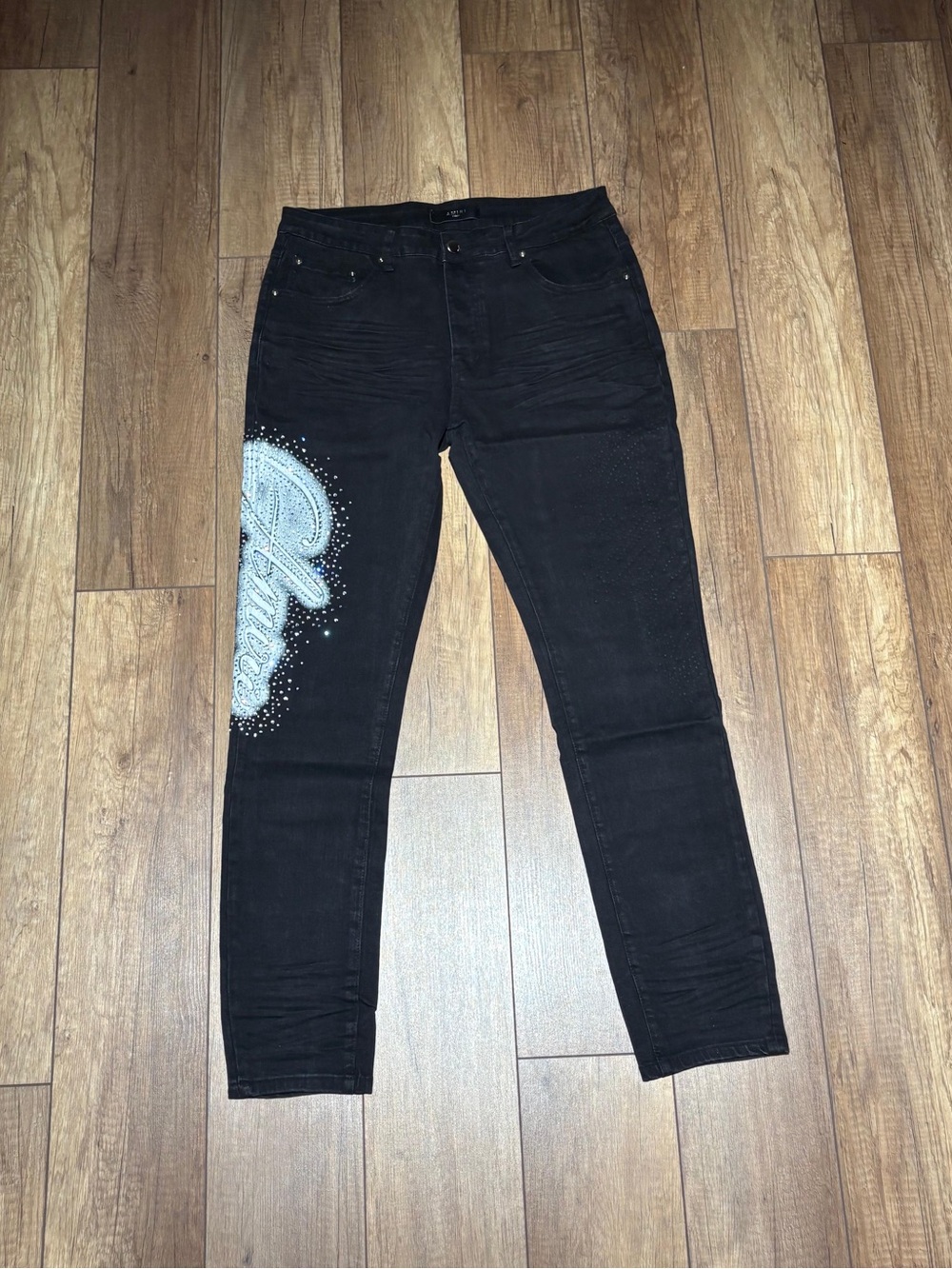 Amiri Black Skinny Jeans with White VVS Rhinestone Logo Waist Size 34